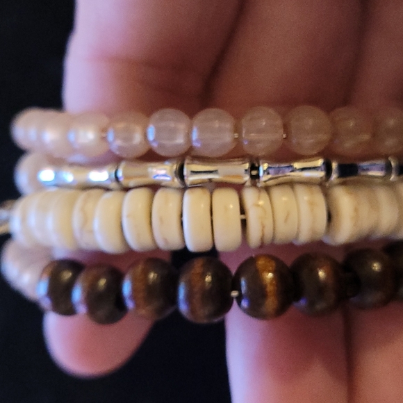 "snake like" bracelet,  New without tags - Picture 2 of 5